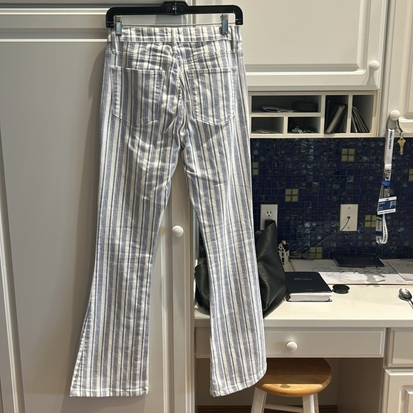 Frame Le high Flare blue/white striped jeans - Picture 6 of 9